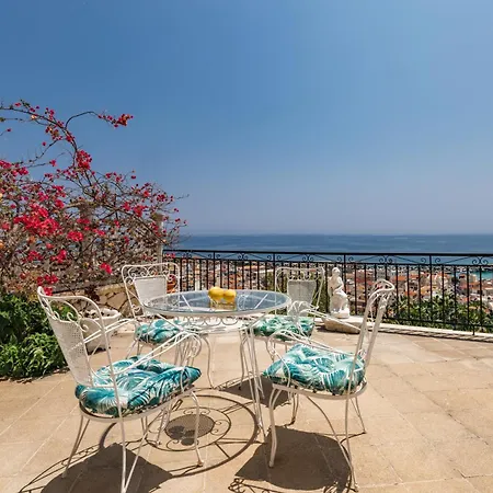 Akakia Panoramic Casa de Férias